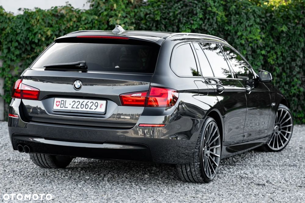 BMW Seria 5 530d xDrive Sport-Aut - 9