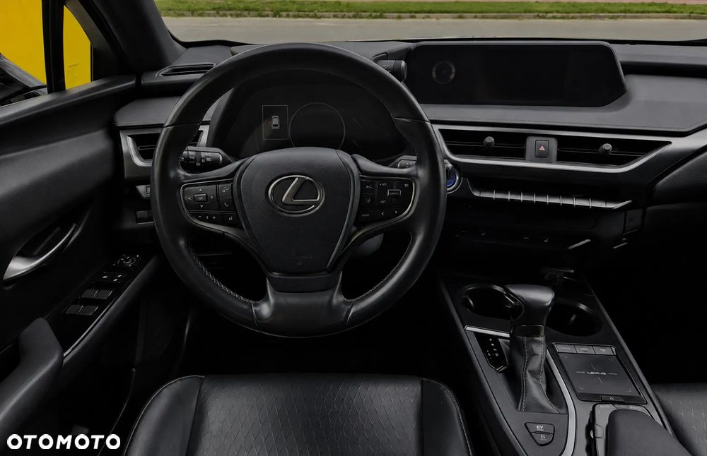 Lexus UX 250h GPF F Impression 2WD - 9
