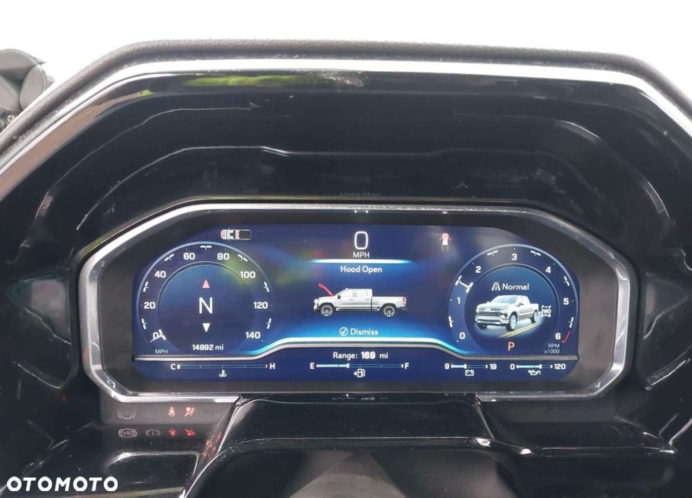 Chevrolet Silverado - 11