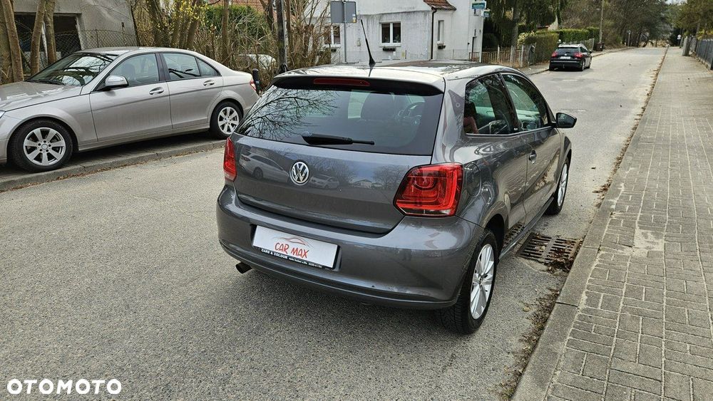 Volkswagen Polo 1.6 Tour Edition - 11