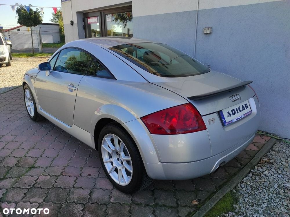 Audi TT Coupé - 4