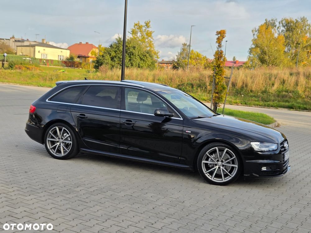 Audi A4 Avant 2.0 TDI DPF quattro S tronic S line Sportpaket - 35