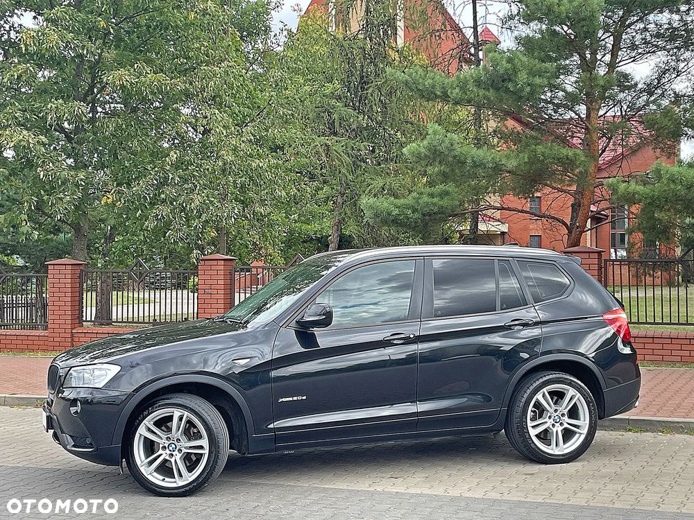 BMW X3 xDrive20d Blue Performance - 32