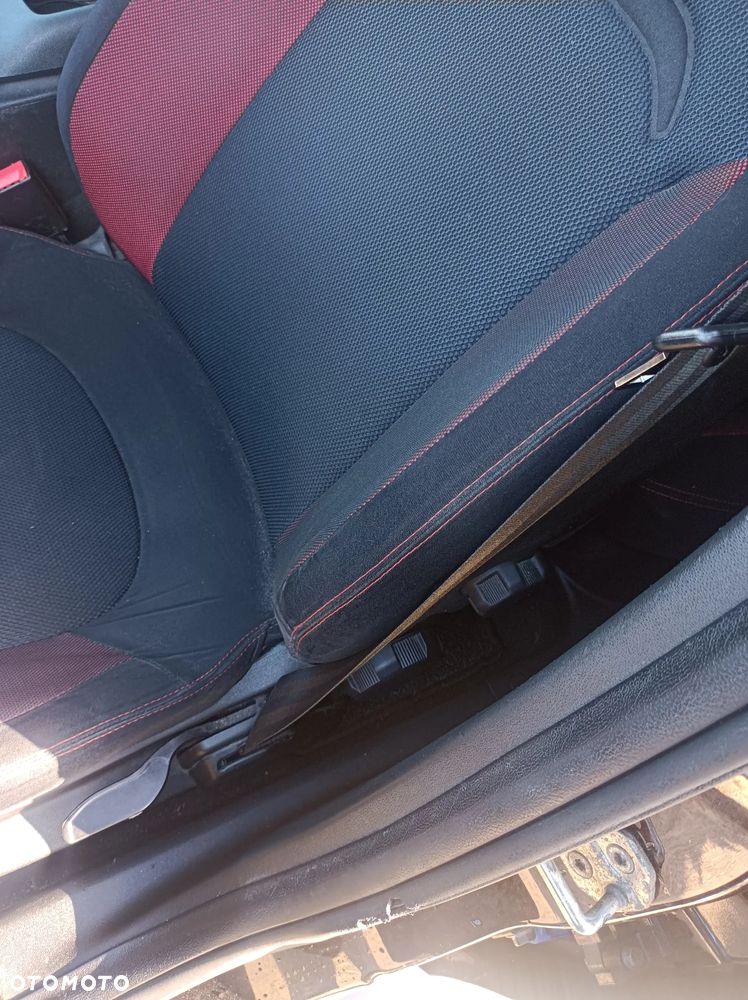 Fiat Bravo 2.0 Multijet 16V DPF Sport - 12