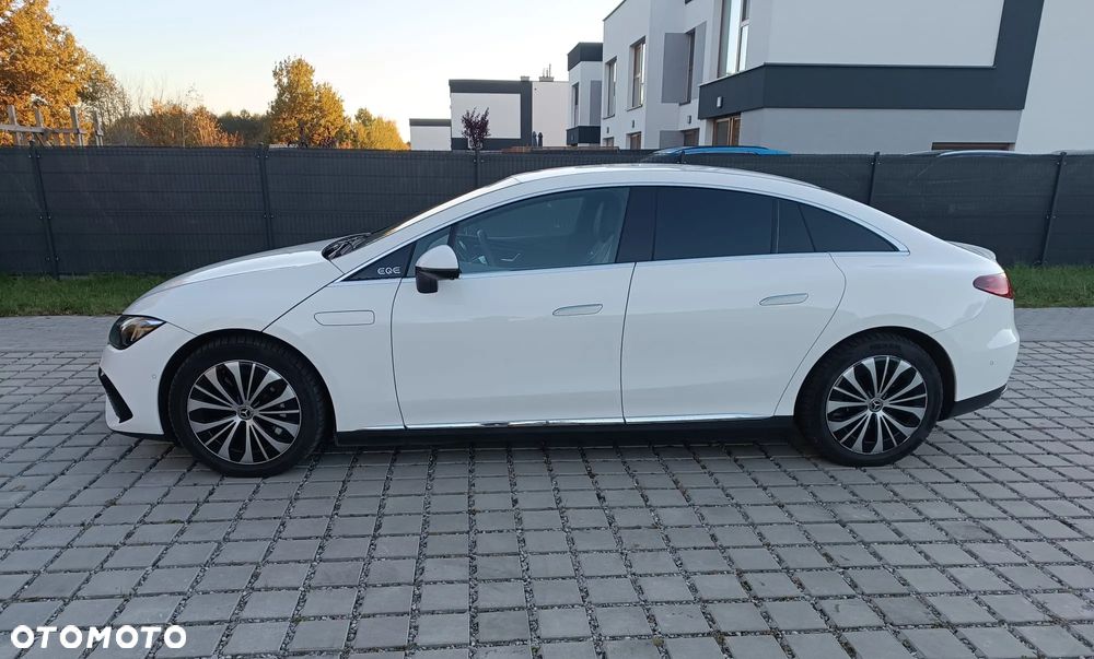 Mercedes-Benz EQE 350 89kWh Electric Art - 4