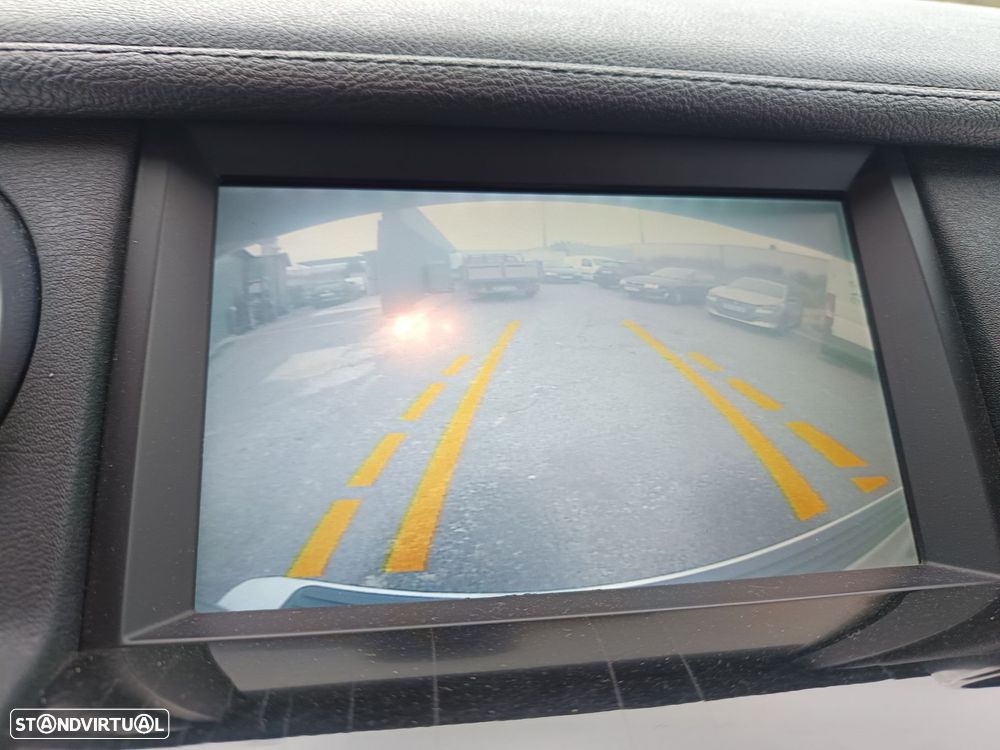 Land Rover Discovery 4 3.0 TD V6 HSE - 13