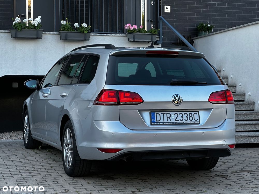 Volkswagen Golf 1.6 TDI BlueMot Comfortline DSG - 14