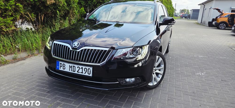 Skoda Superb 2.0 TDI 4x4 Elegance DSG - 1