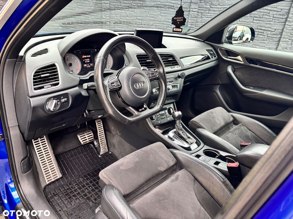 Audi RS Q3 Standard - 10