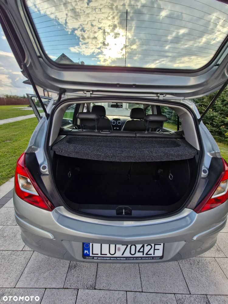 Opel Corsa - 13