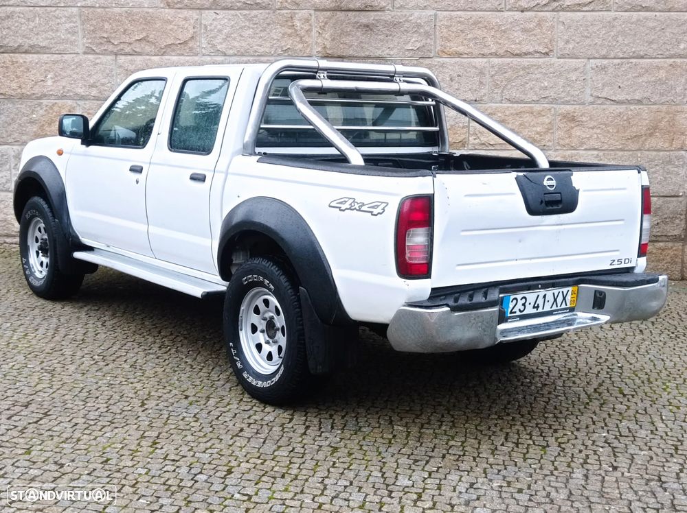 Nissan Pick Up 2.5 TD CD - 2