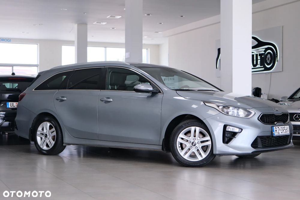 Kia Ceed 1.6 CRDi DCT Platinum Edition - 4