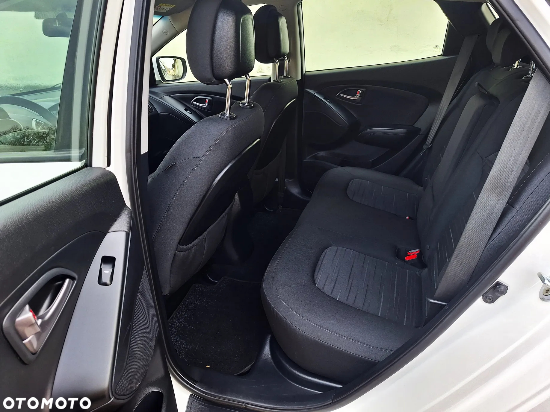 Hyundai ix35 1.6 2WD Fifa World Cup Edition - 31