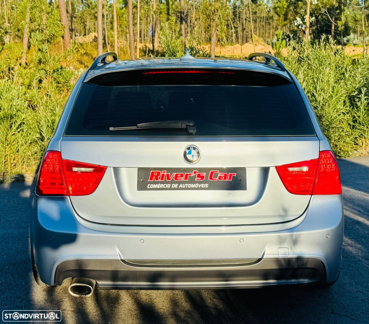 BMW 320 d Touring Pack M - 13