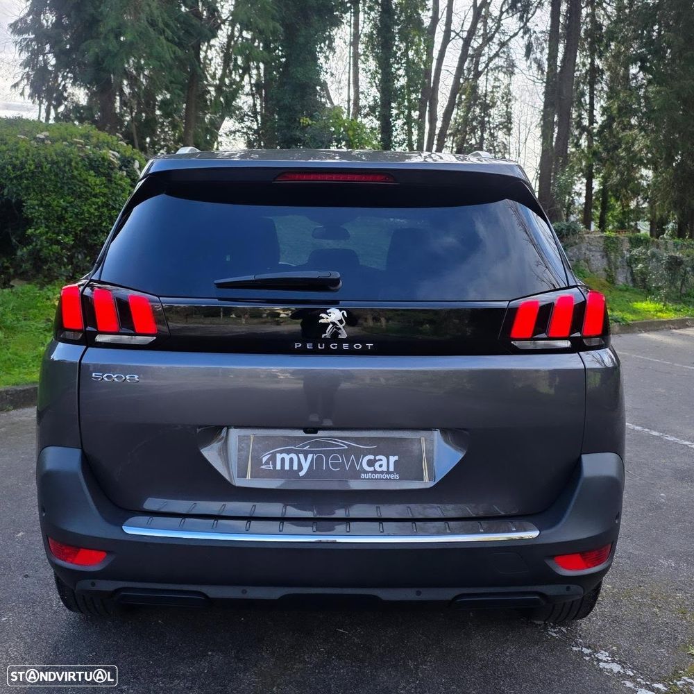 Peugeot 5008 PureTech 130 EAT8 Stop & Start Allure Pack - 13