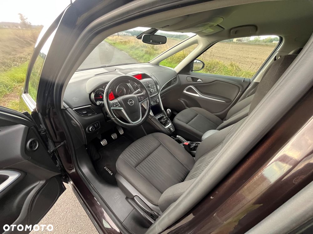 Opel Zafira 1.4 Turbo Edition - 10