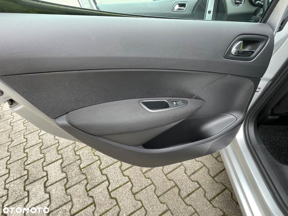 Peugeot 308 - 28