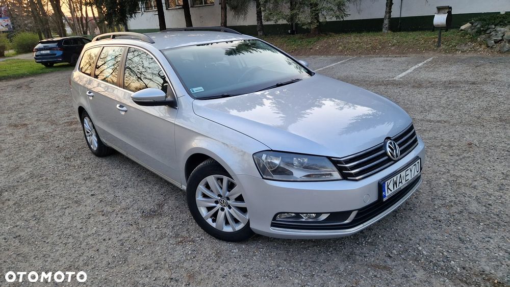 Volkswagen Passat 2.0 TDI DPF Comfortline DSG - 1