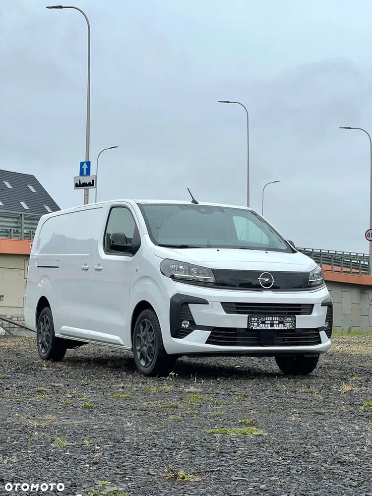 Opel Vivaro - 2