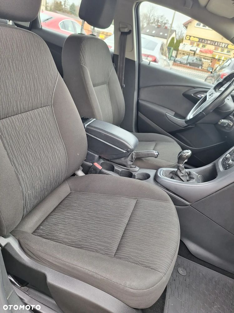 Opel Astra 1.6 Enjoy - 19