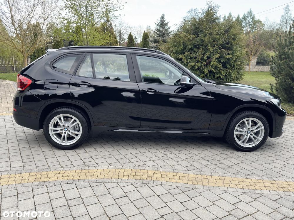 BMW X1 sDrive18d Sport Line - 4