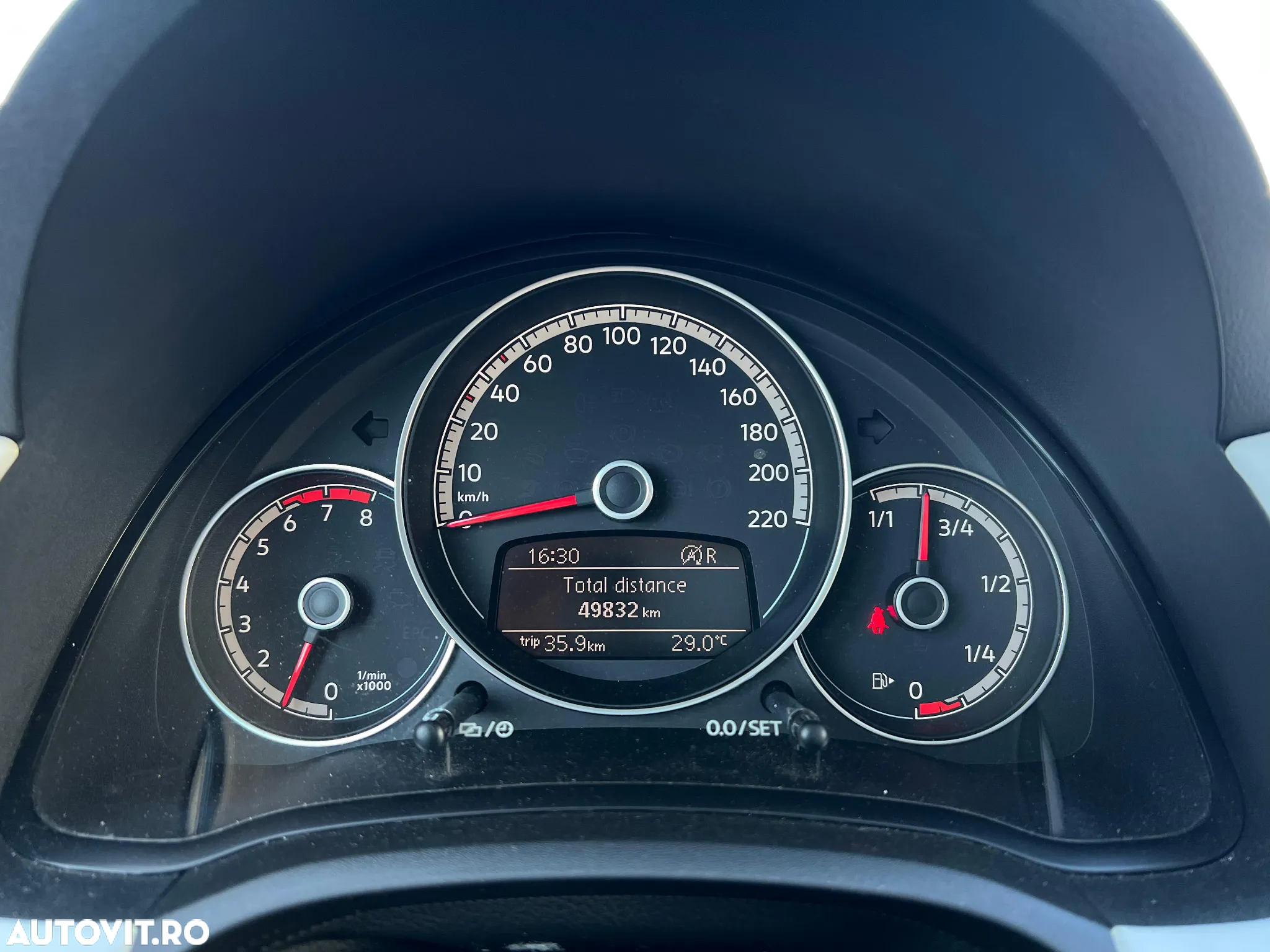 Volkswagen up! 1.0 BMT MPI High Aut. - 18