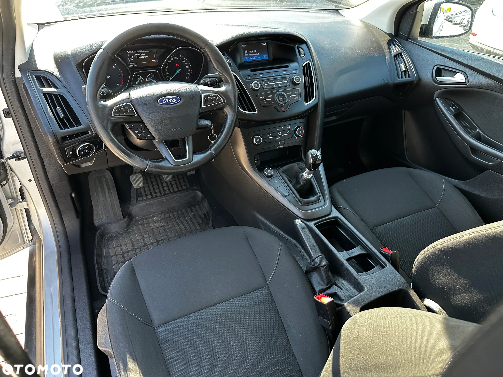 Ford Focus - 7