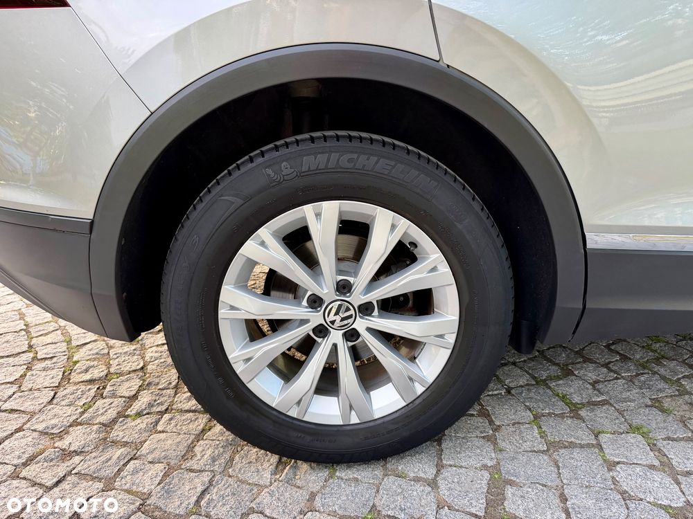 Volkswagen Tiguan 1.5 TSI EVO Comfortline DSG - 33