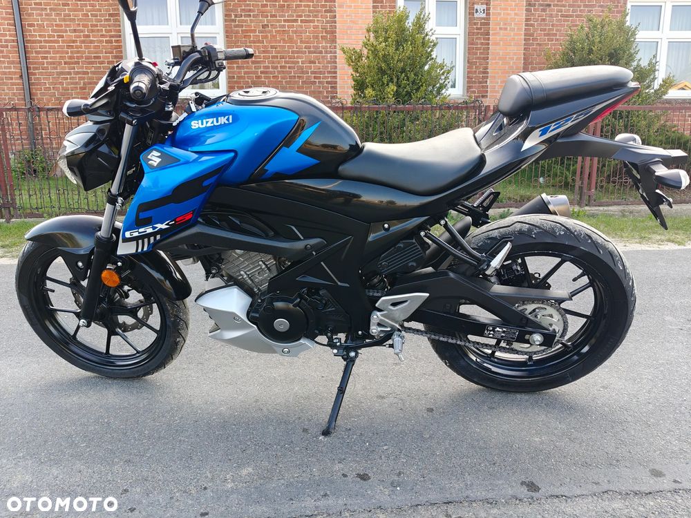 Suzuki GSX - 14