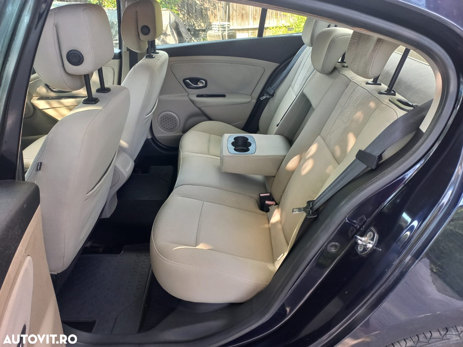 Renault Fluence - 6
