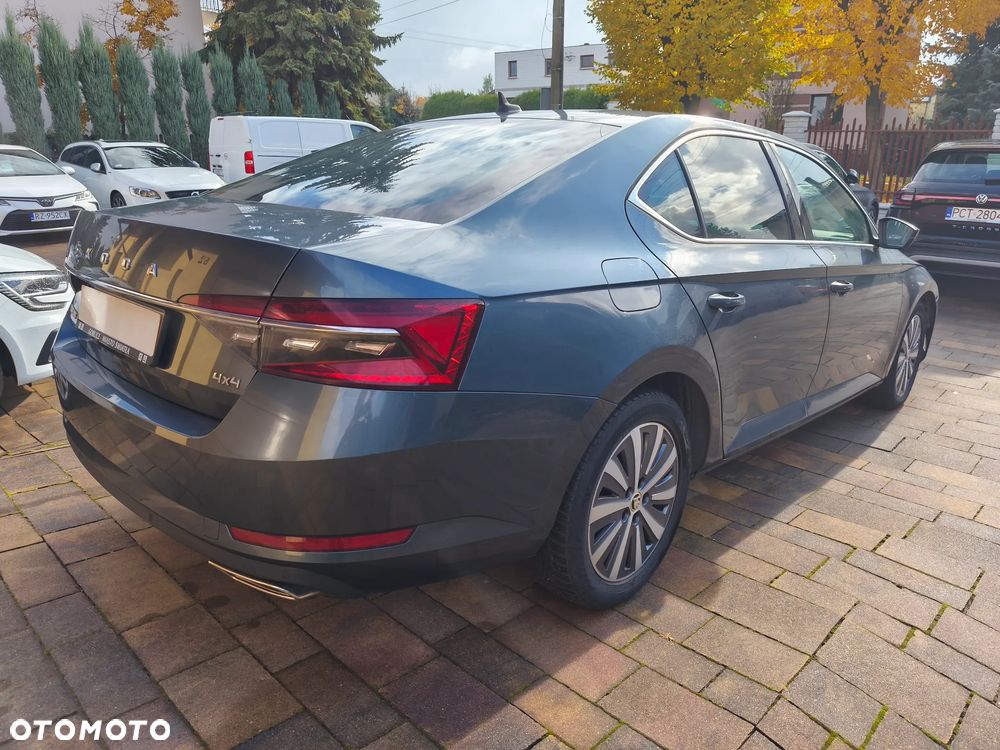 Skoda Superb 2021 photo 5
