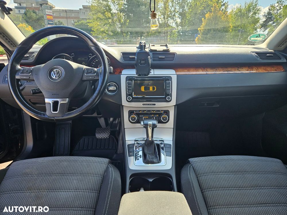 Volkswagen Passat CC 2.0TDI Highline DPF DSG - 19