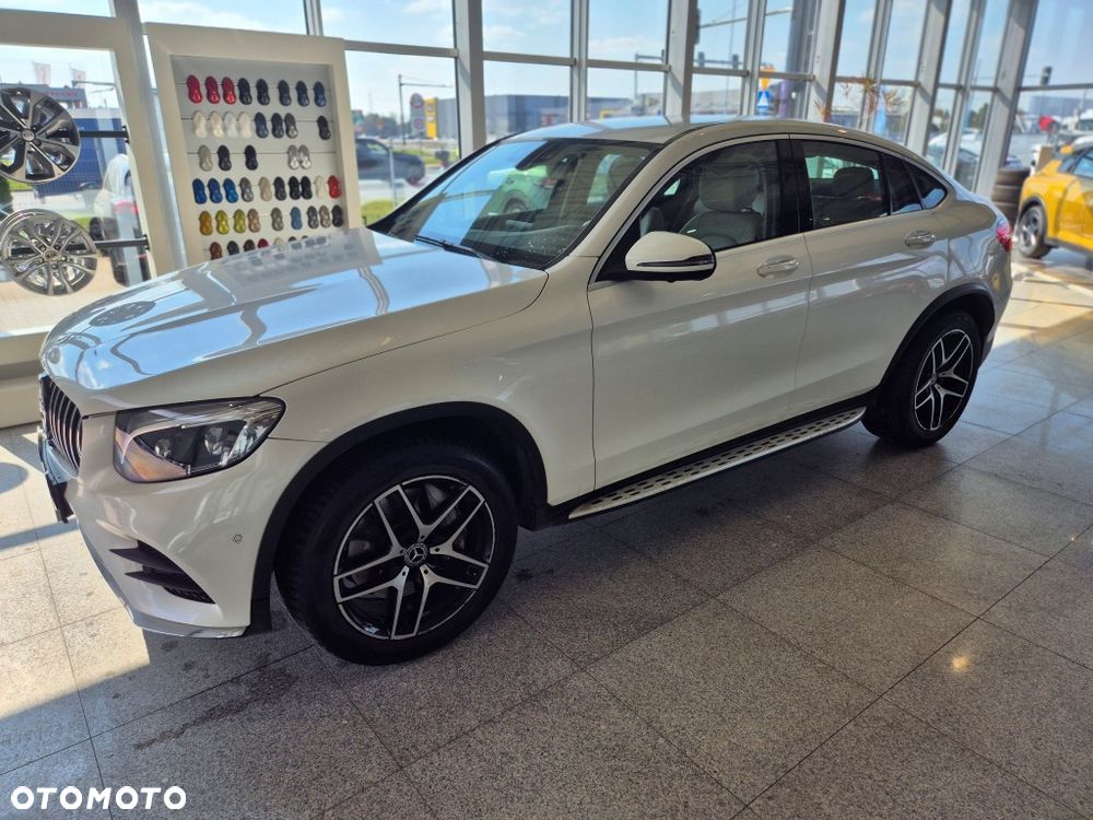 Mercedes-Benz GLC - 20
