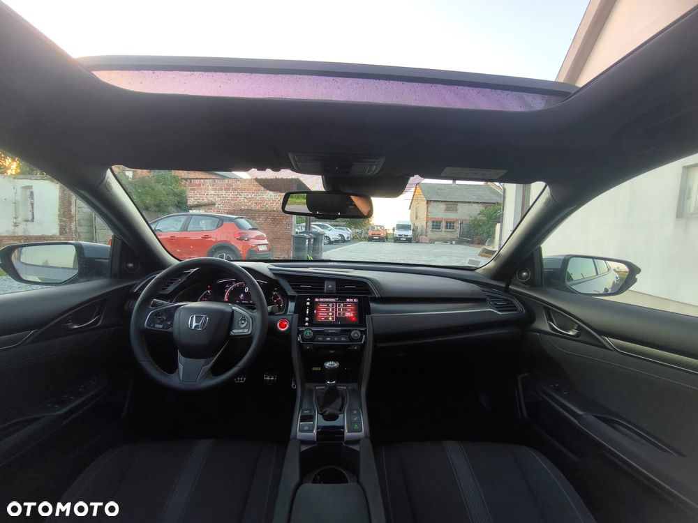 Honda Civic 1.5 i-VTEC Turbo Sport Plus - 21