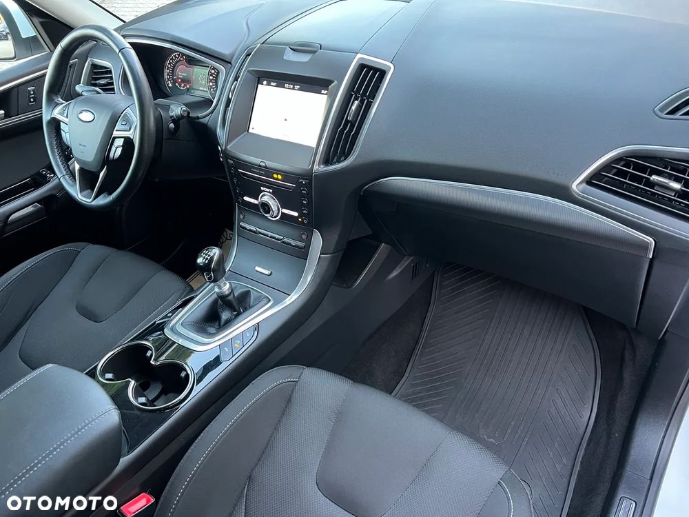 Ford S-Max 1.5 Eco Boost Start-Stopp Titanium - 22