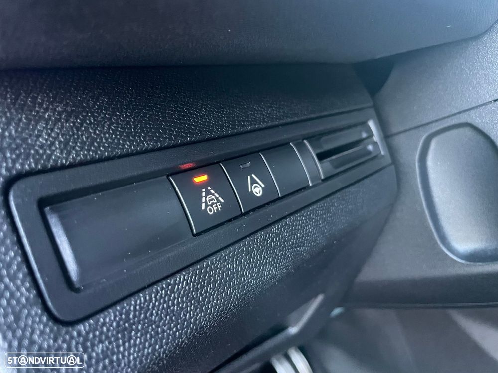 Peugeot 3008 1.2 PureTech GT Line EAT8 - 32