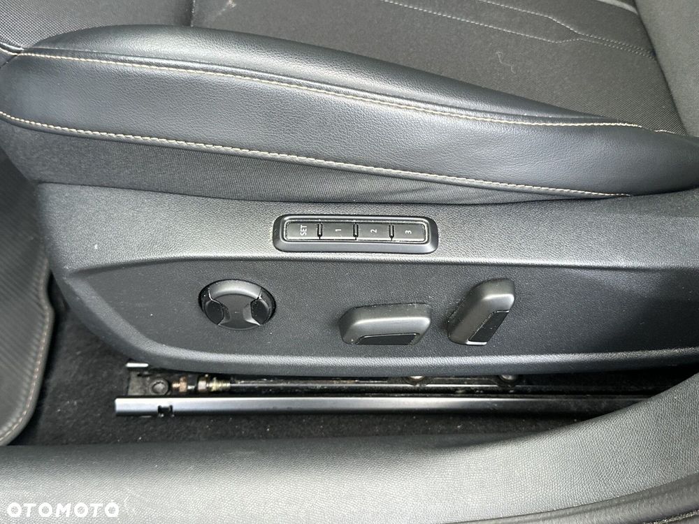 Cupra Formentor 2.0 TSI 4Drive VZ DSG - 34