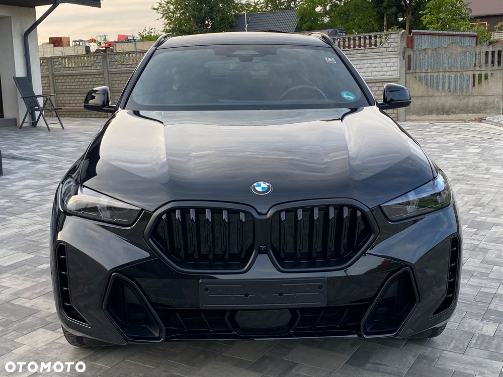 BMW X6 xDrive40d - 11