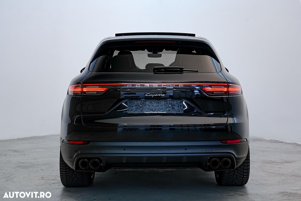 Porsche Cayenne Standard - 10