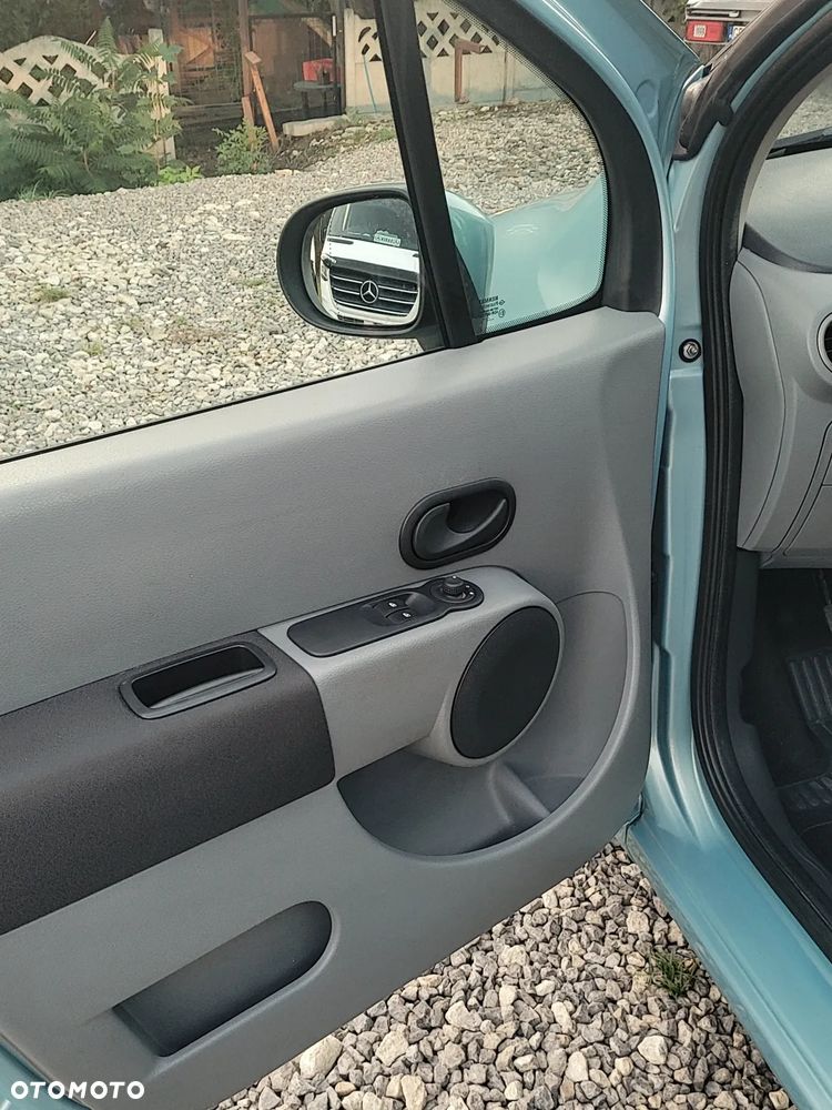Renault Modus - 12