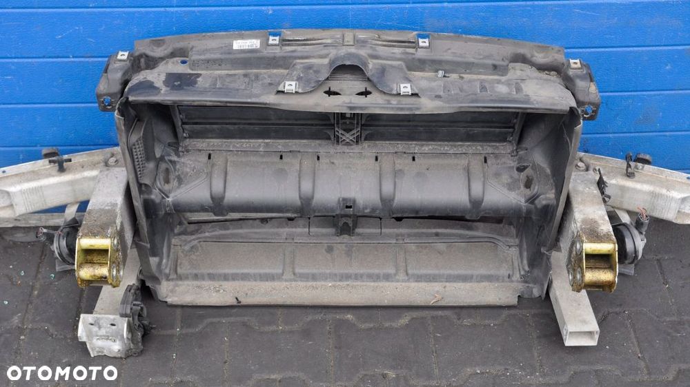 BMW 5 F10 2.0D PAS PRZEDNI WZMOCNIENIE - 2