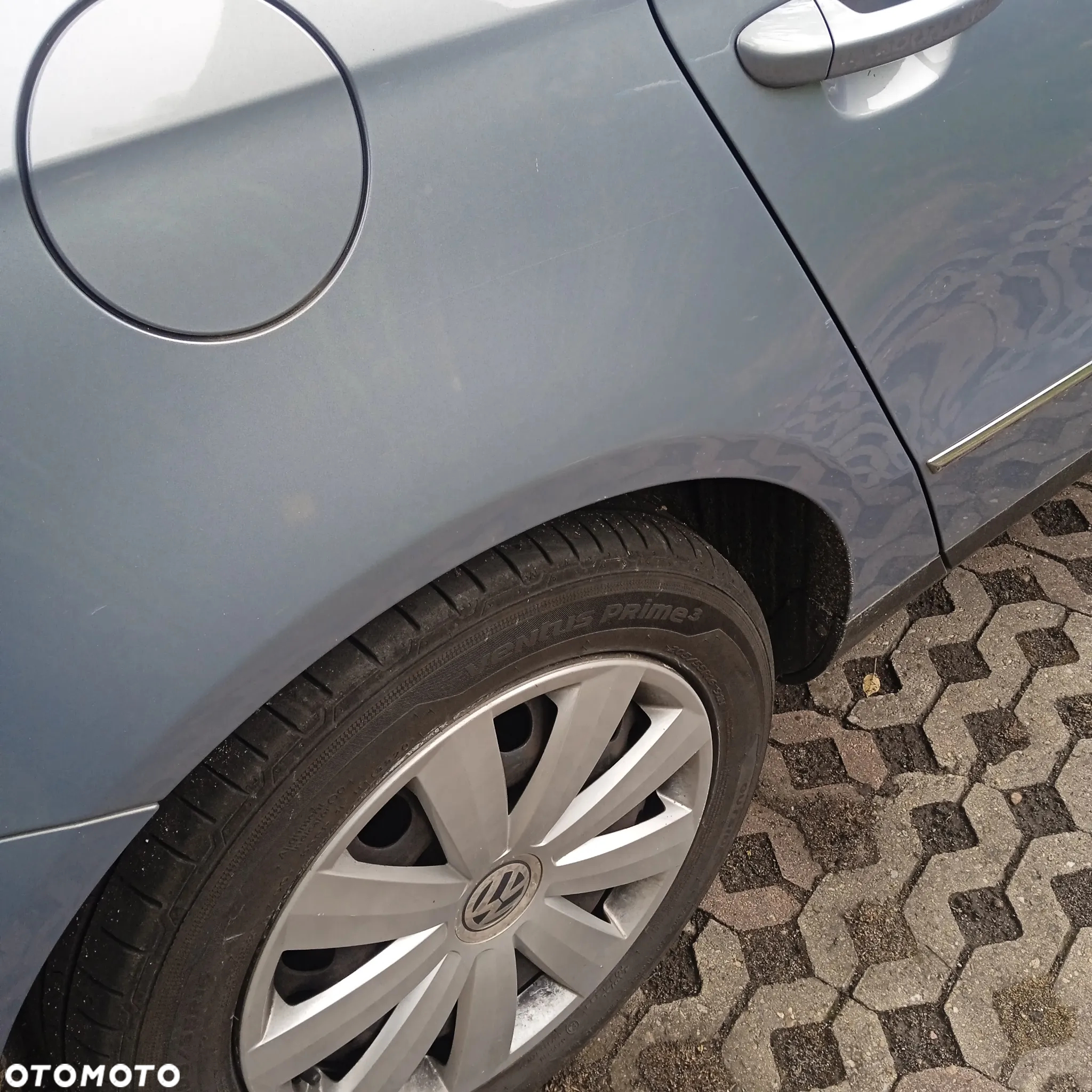 Volkswagen Passat 1.6 TDI DPF BlueMot Comfortline - 28