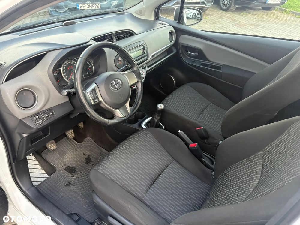 Toyota Yaris 2015