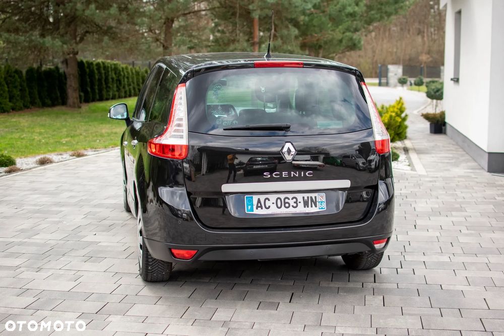 Renault Grand Scenic - 24