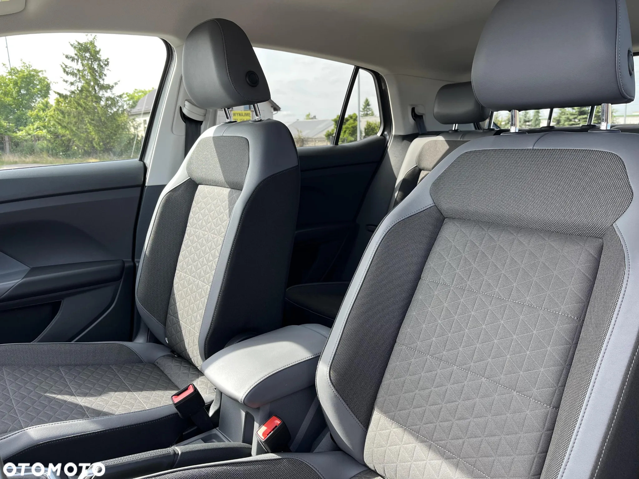 Volkswagen T-Cross 1.5 TSI ACT Style DSG - 12