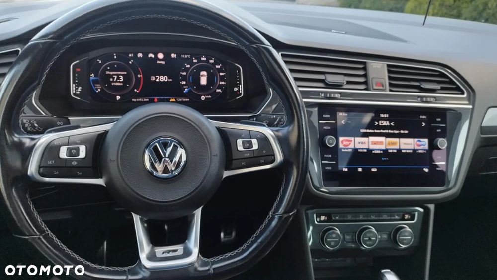 Volkswagen Tiguan - 10