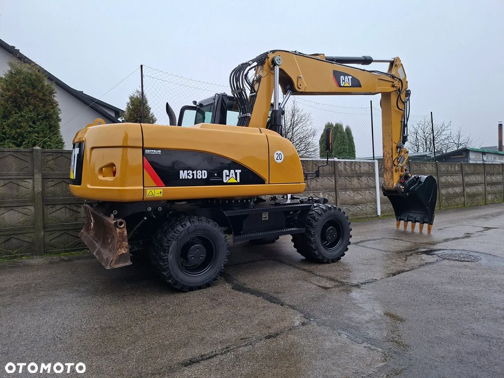 Caterpillar CAT M 318 D - 9