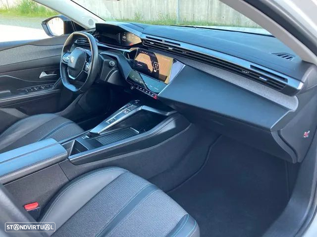 Peugeot 308 SW 1.5 BlueHDi Allure Pack EAT8 - 37