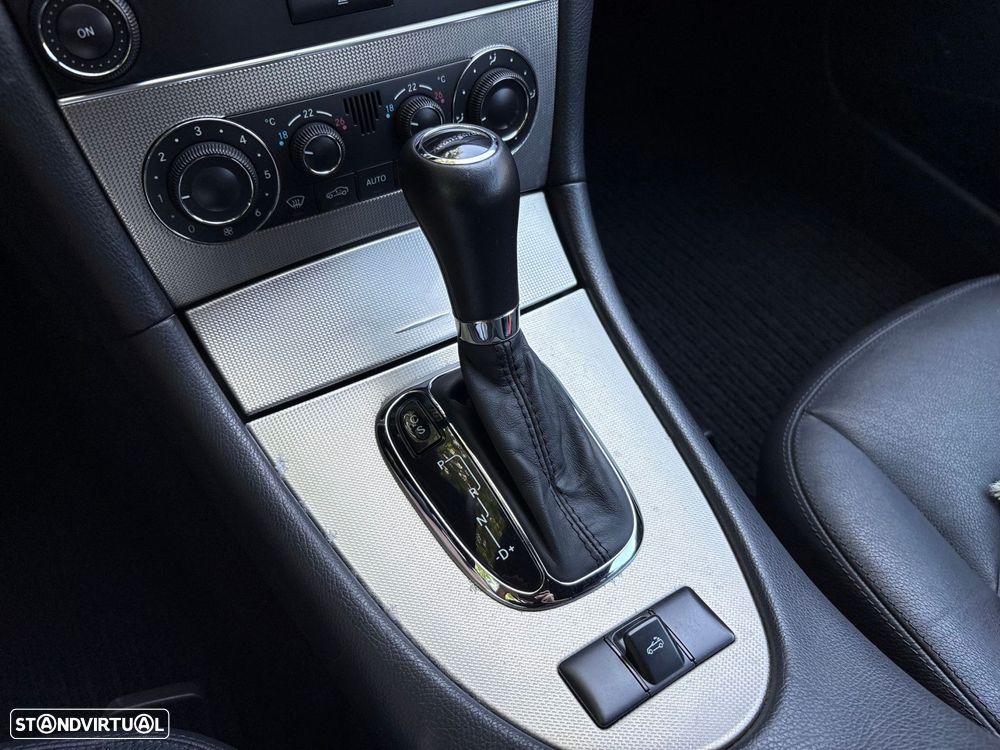 Mercedes-Benz CLK 200 K Avantgarde Aut. - 20