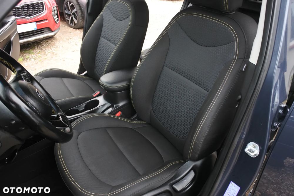 Kia Soul 1.6 CRDI Dream Team Edition - 11